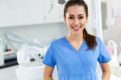 Becoming A Dental Nurse In The United Kingdom - Featured Image